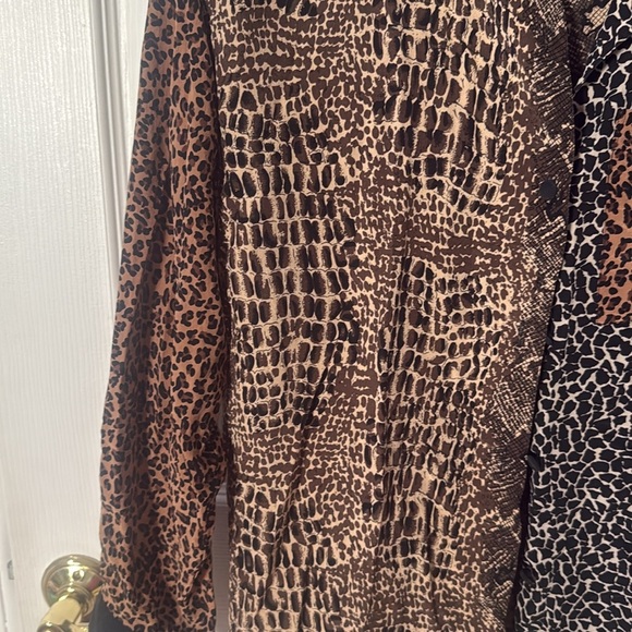 Allison Taylor Brown and Black Silk Blouse leopard size medium - Picture 4 of 5